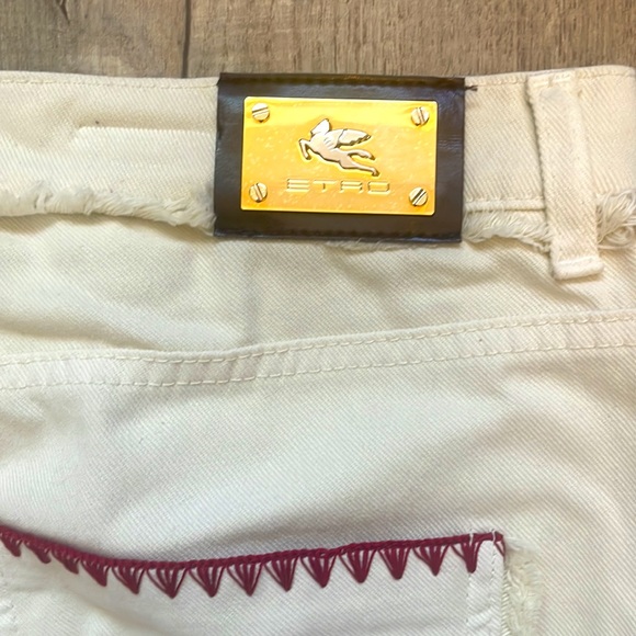 Etro Jeans beige with colored stitching - Picture 6 of 8